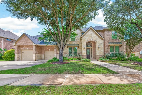 Photo of 6211 Flewellen Falls Lane, Fulshear, TX 77441 (MLS # 93411129)
