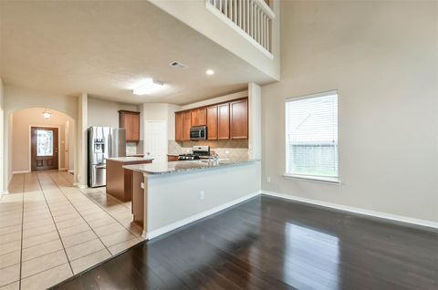 Tiny photo for 7114 Freesia Court, Baytown, TX 77521 (MLS # 85671008)