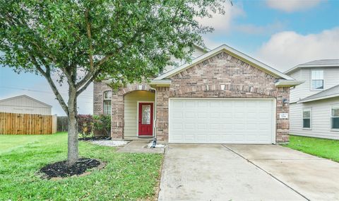 Tiny photo for 7114 Freesia Court, Baytown, TX 77521 (MLS # 85671008)