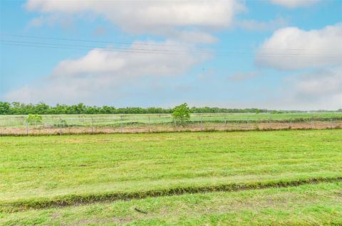 Tiny photo for 7114 Freesia Court, Baytown, TX 77521 (MLS # 85671008)