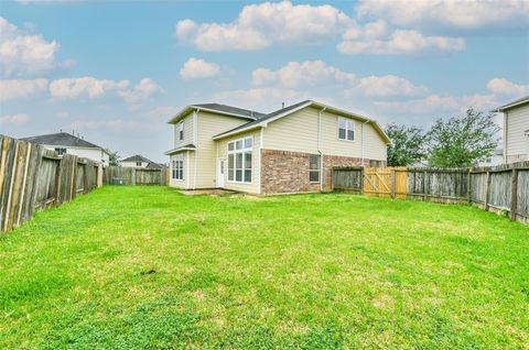 Tiny photo for 7114 Freesia Court, Baytown, TX 77521 (MLS # 85671008)