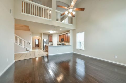 Photo of 7114 Freesia Court, Baytown, TX 77521 (MLS # 85671008)