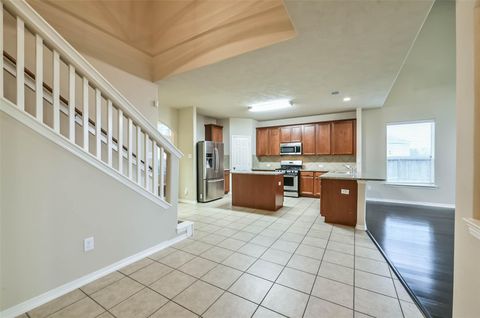 Tiny photo for 7114 Freesia Court, Baytown, TX 77521 (MLS # 85671008)