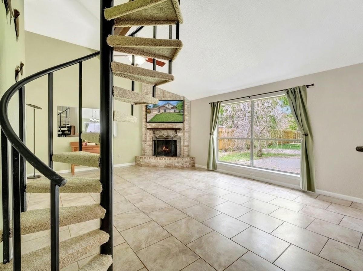 5521 Winding Brook Drive