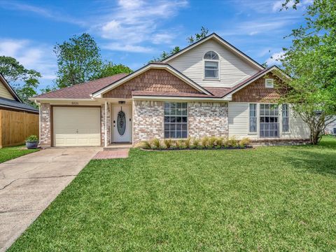 5521 Winding Brook Drive Dickinson TX 77539