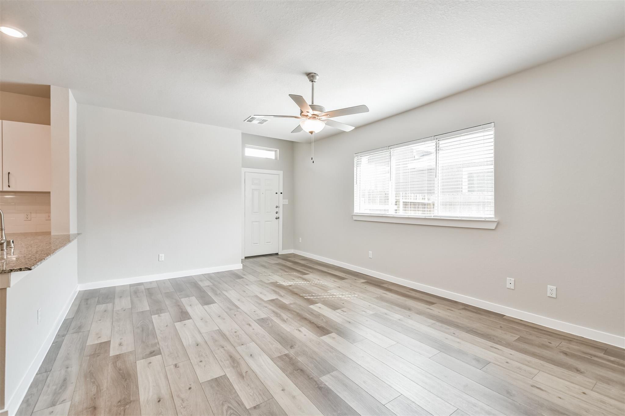 9756-9760 Grosbeak Lane