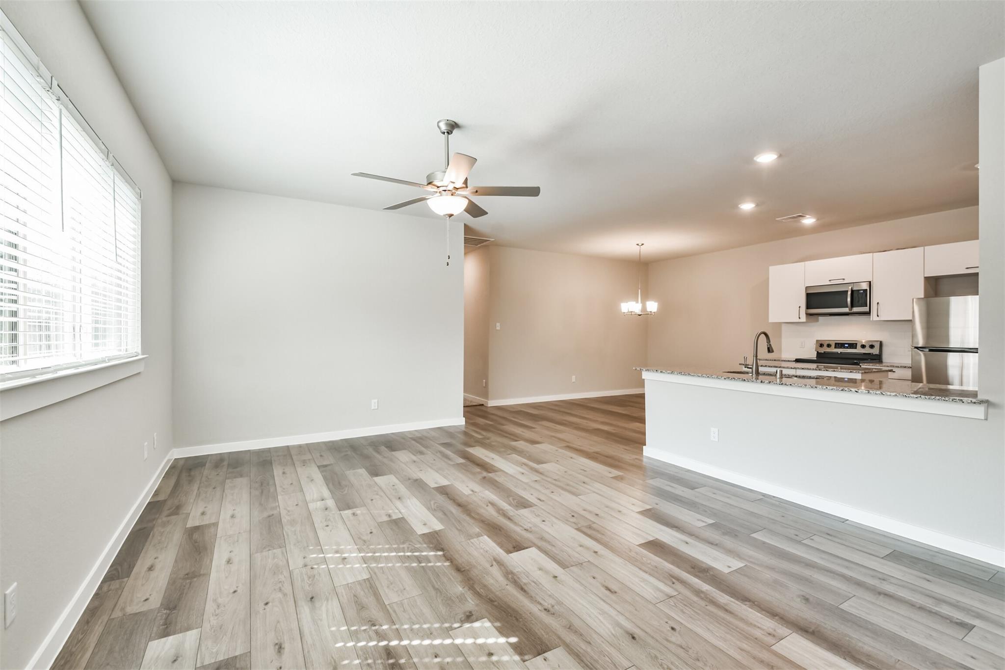 9756-9760 Grosbeak Lane