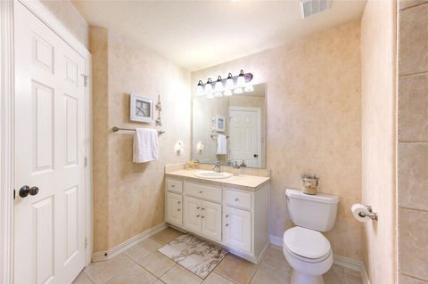 Tiny photo for 13510 Indigo Lake, Houston, TX 77077 (MLS # 20210395)