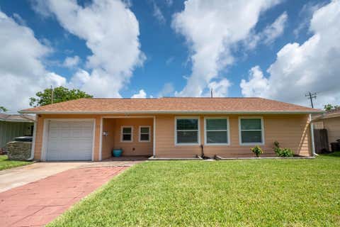 Photo of 104 Bonita Avenue, Galveston, TX 77550 (MLS # 79021228)