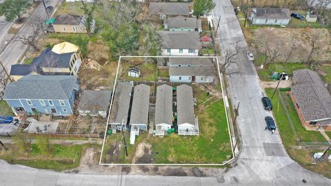 Multifamily For Sale - 3706 Delano Street<br/> Houston, TX 77004