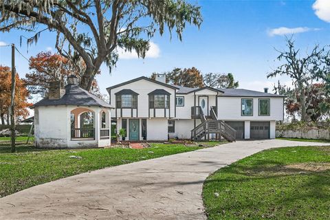 29927 County Road 25 Damon TX 77430