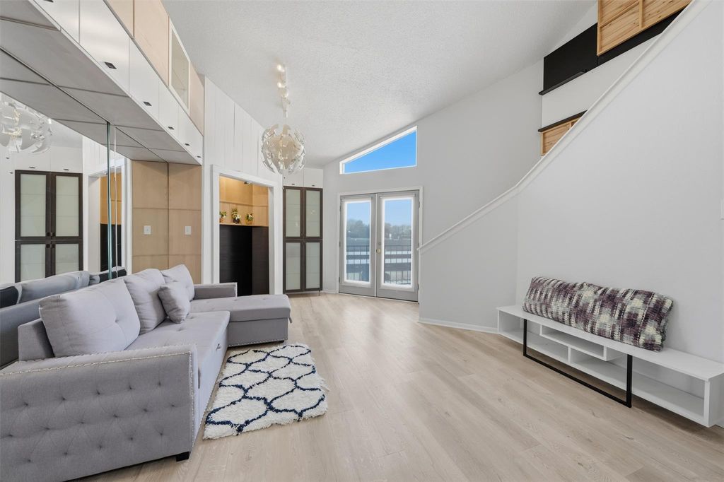 Photo of 10855 Meadowglen Lane #823, Houston, TX 77042 (MLS # 77826066)