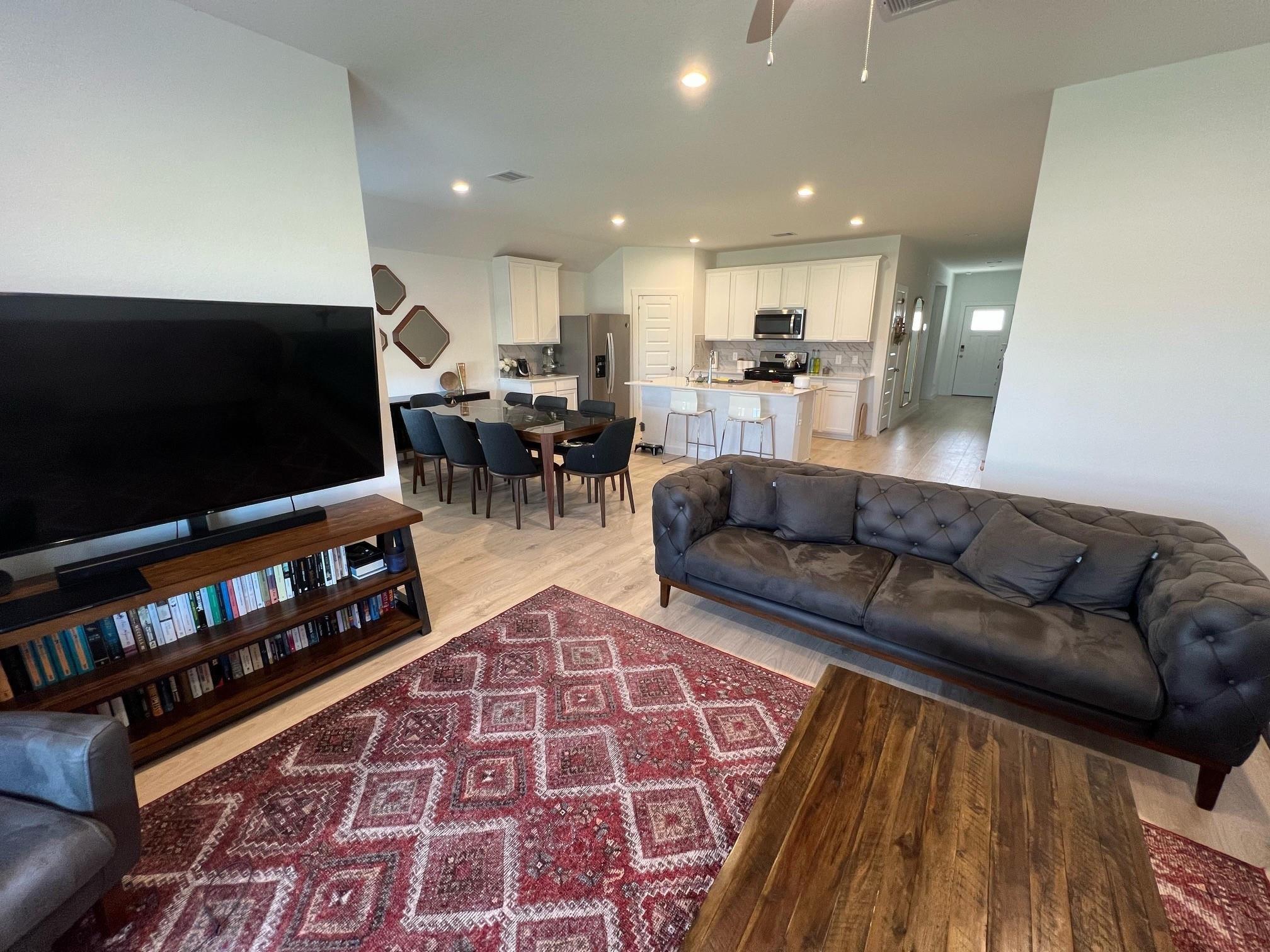 4007 Pierce Place Lane