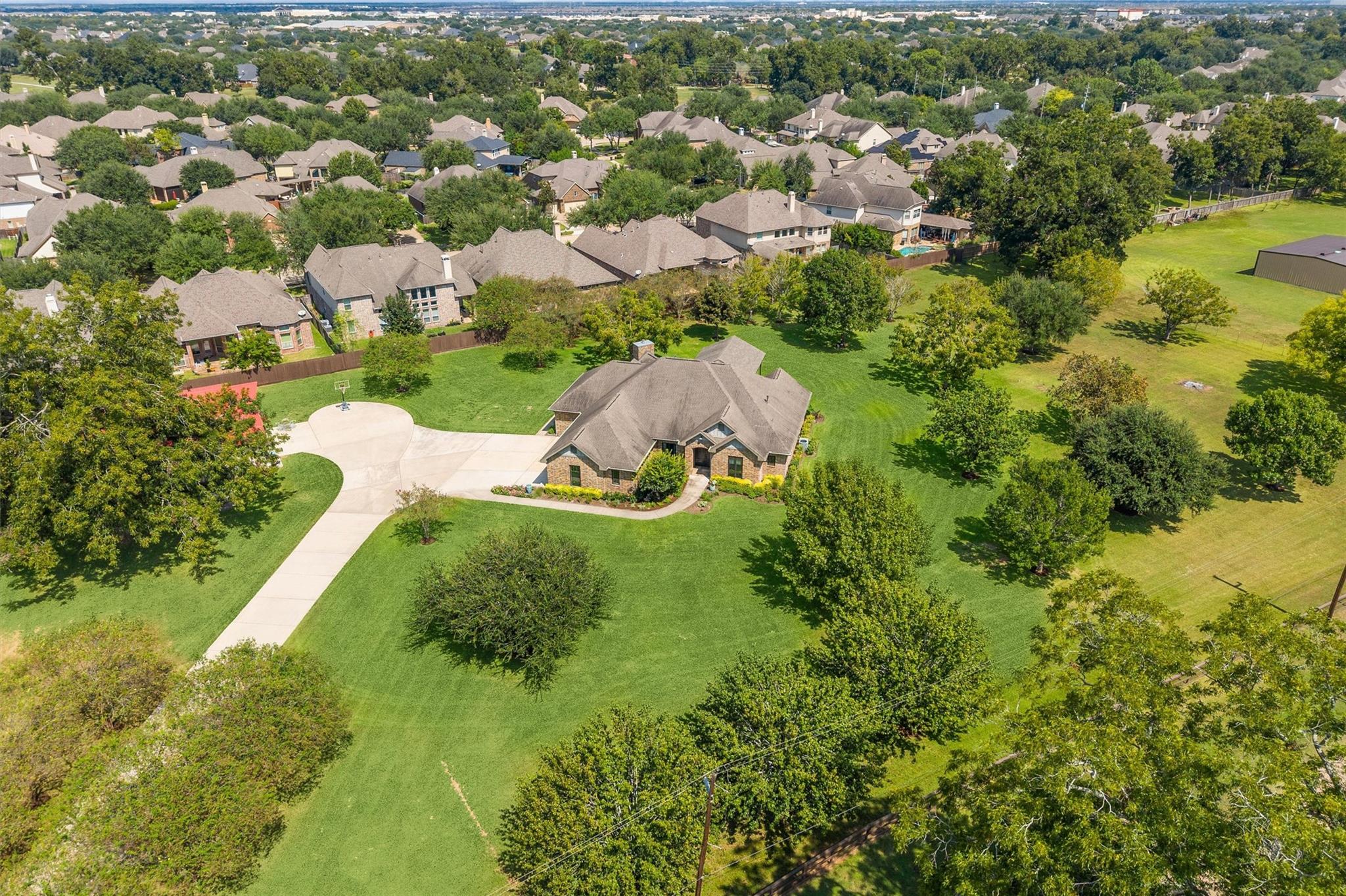 21220 Skinner Ridge Lane