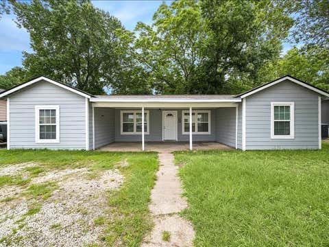 Photo of 820 Texas Street, Liberty, TX 77575 (MLS # 91141482)