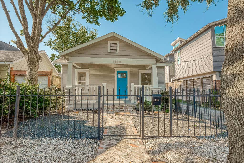 Photo of 1110 E 24th Street #A, Houston, TX 77009 (MLS # 4091235)