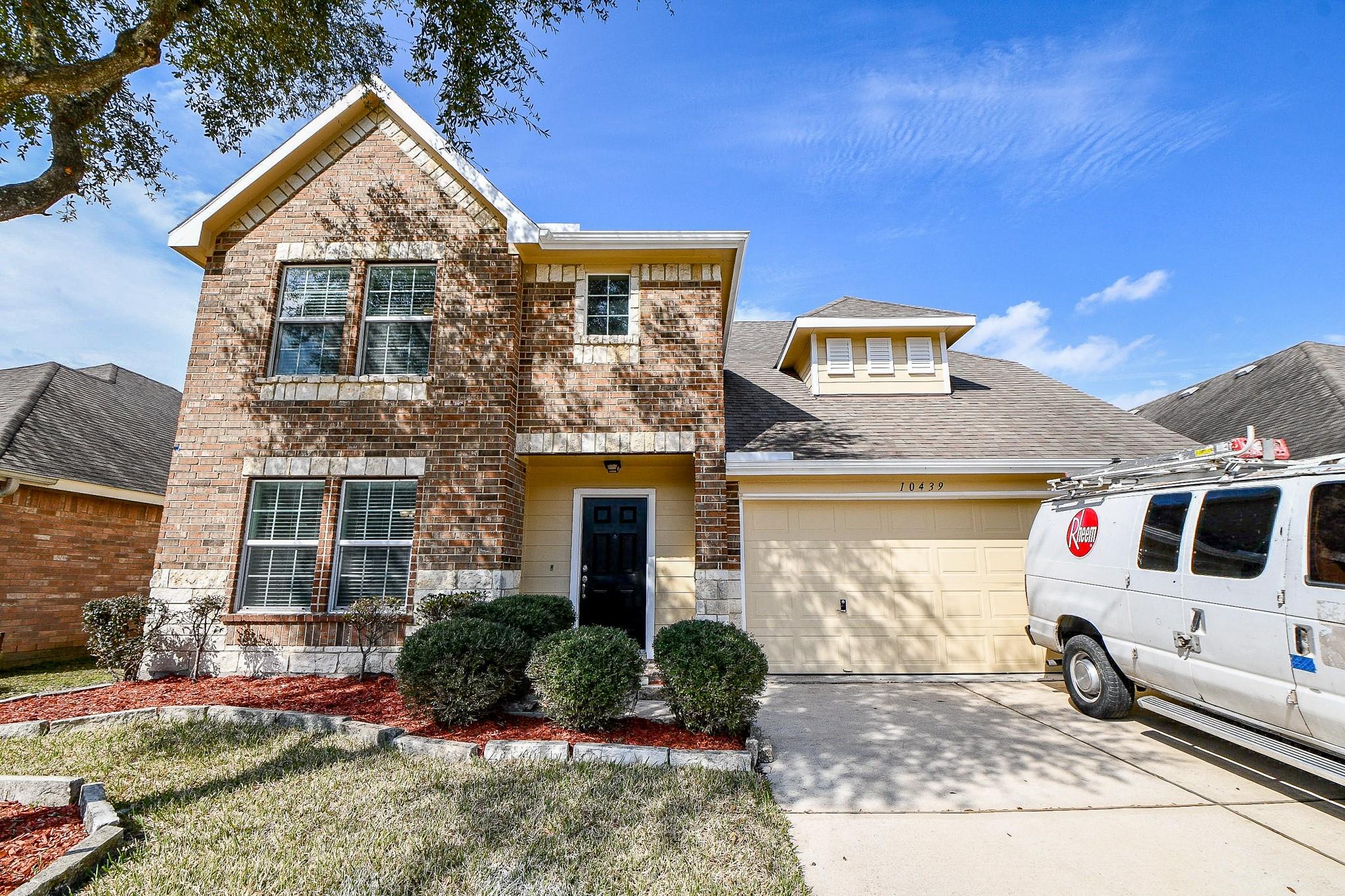 10439 Lauren Creek Drive