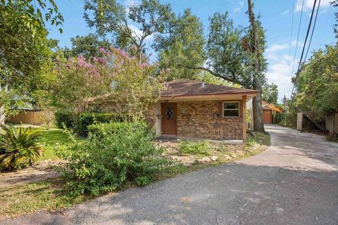 Photo of 16535 Tejas Trail, Cypress, TX 77429 (MLS # 26964895)