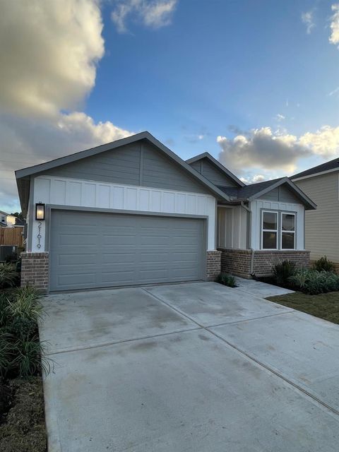 Photo of 21619 Indigo Harvest Lane, Cypress, TX 77433 (MLS # 40135018)