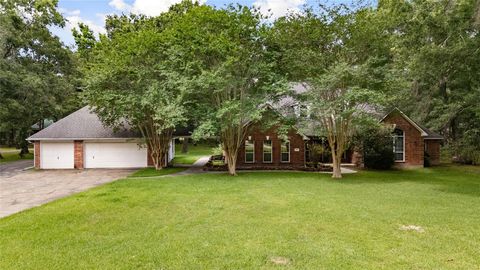 Photo of 27410 Fairway Oaks Drive, Huffman, TX 77336 (MLS # 47152124)