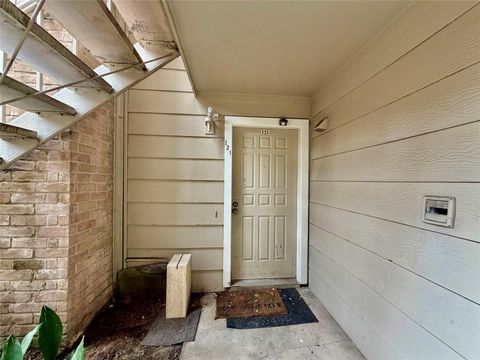 Tiny photo for 2120 Wilcrest Drive #121, Houston, TX 77042 (MLS # 26183528)