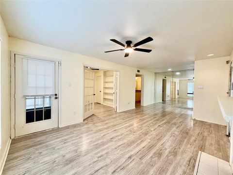 Tiny photo for 2120 Wilcrest Drive #121, Houston, TX 77042 (MLS # 26183528)