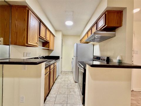 Tiny photo for 2120 Wilcrest Drive #121, Houston, TX 77042 (MLS # 26183528)