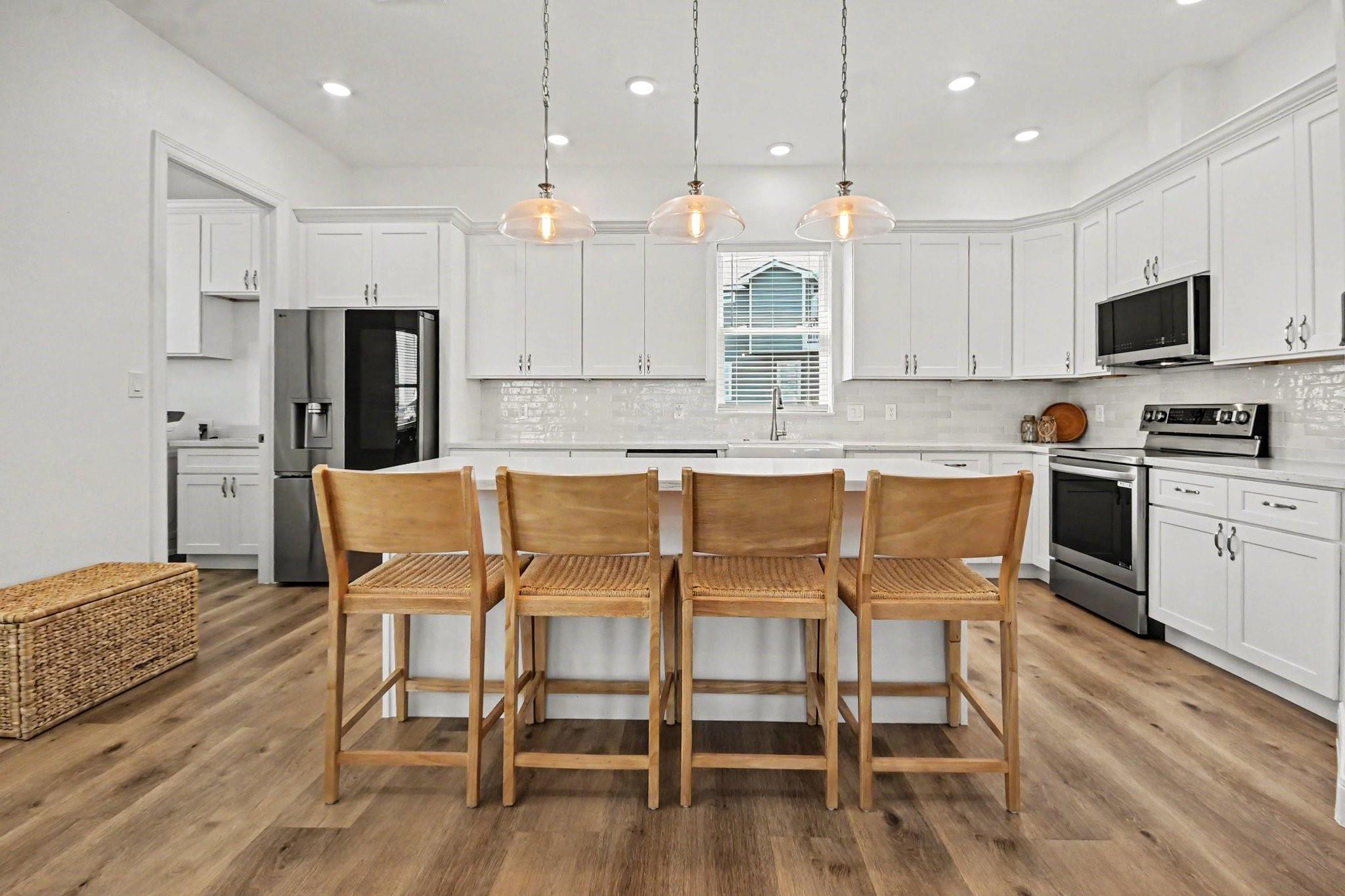 3918 Palmdale Court