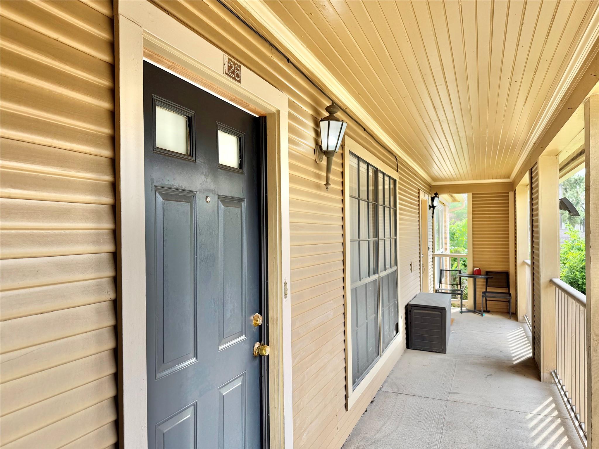 1311 Antoine Drive 128