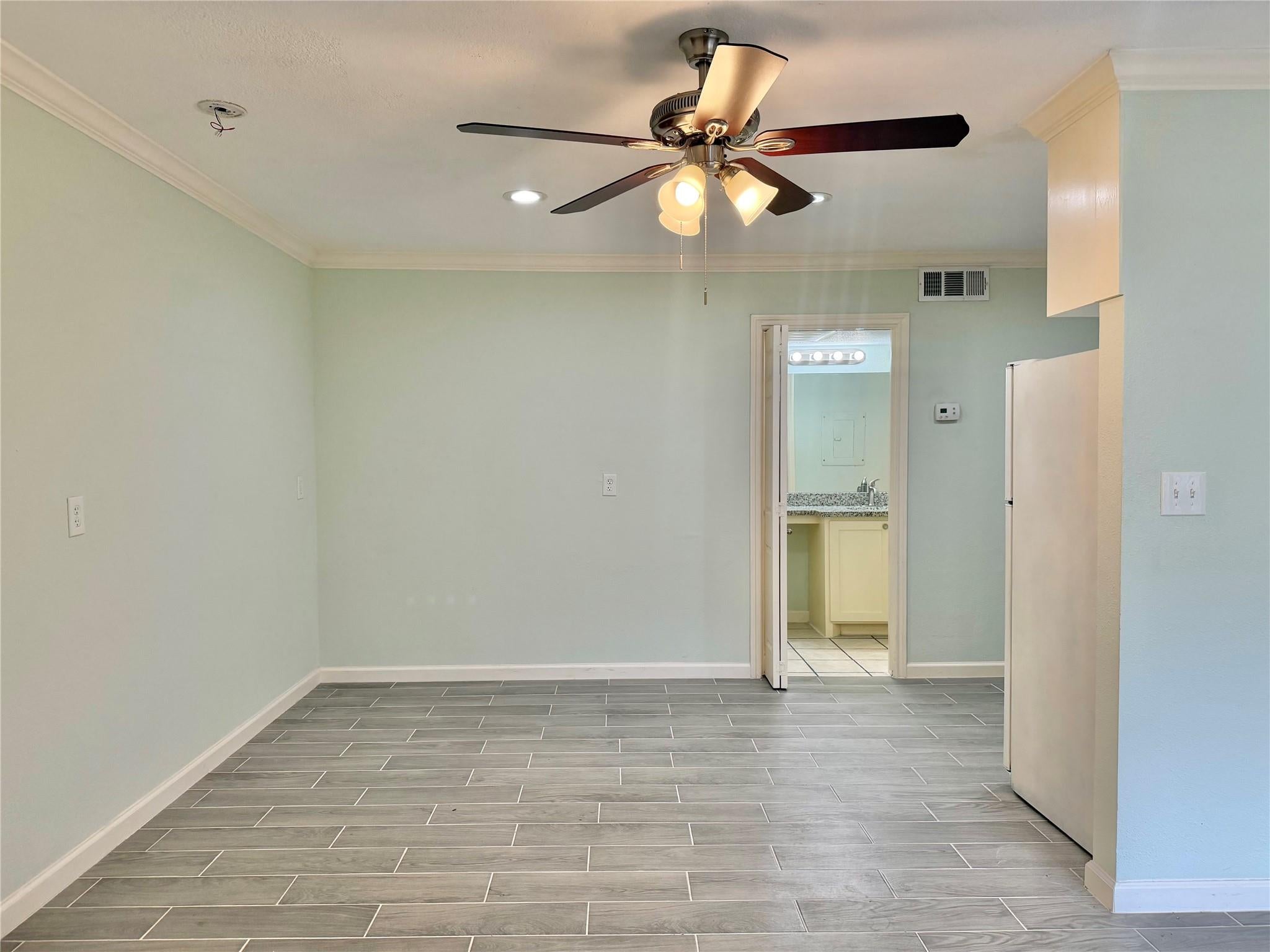 1311 Antoine Drive 128