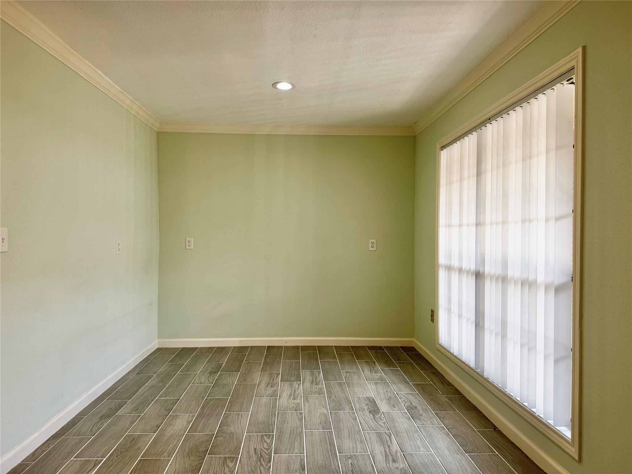 1311 Antoine Drive 128