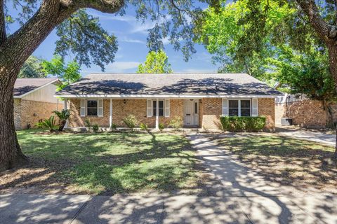Photo of 9014 Dunlap Street, Houston, TX 77074 (MLS # 27413689)