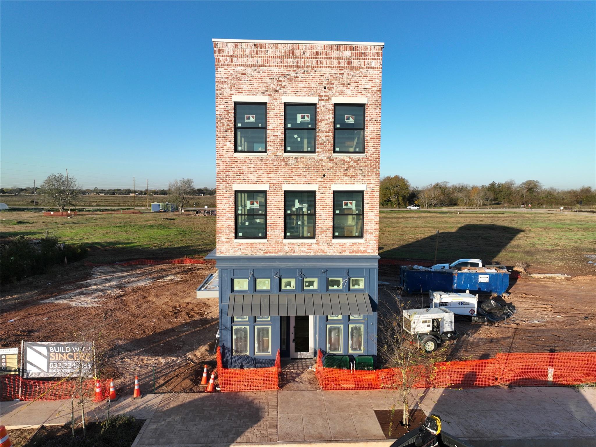 1241 Mercantile Street