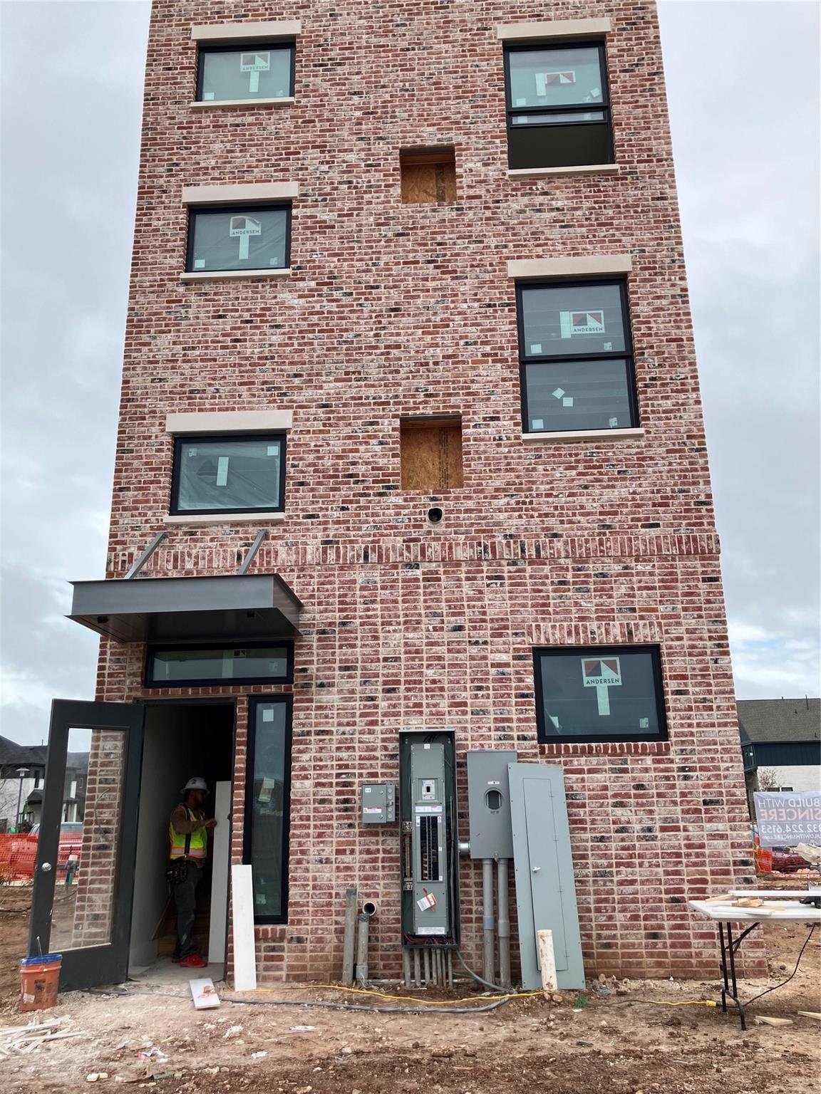 1241 Mercantile Street