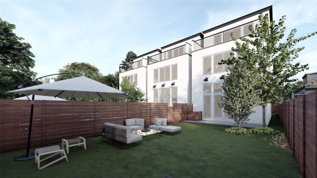 Photo of 1525 Caywood Lane #D, Houston, TX 77055 (MLS # 25427064)