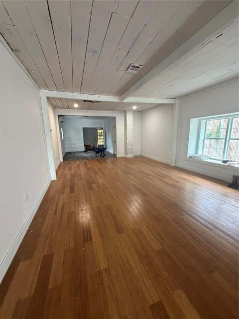 Photo of 304 Lockwood Drive, Houston, TX 77011 (MLS # 84316356)