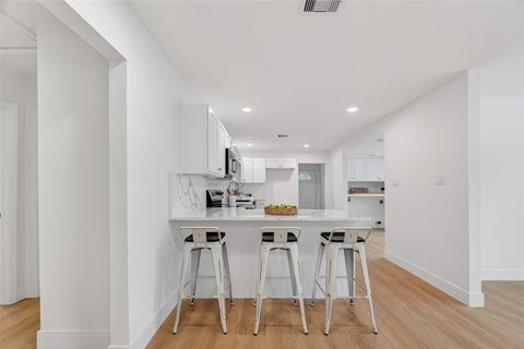 Tiny photo for 6622 Moss Rose Street, Houston, TX 77087 (MLS # 79071803)