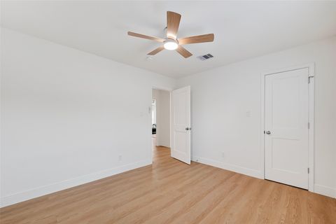 Tiny photo for 6622 Moss Rose Street, Houston, TX 77087 (MLS # 79071803)