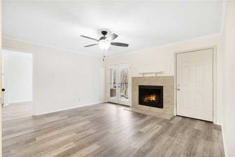 18519 Egret Bay Boulevard 1517 Webster TX 77058