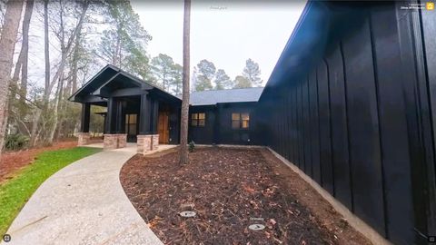 4 Lake Forest Drive Conroe TX 77384