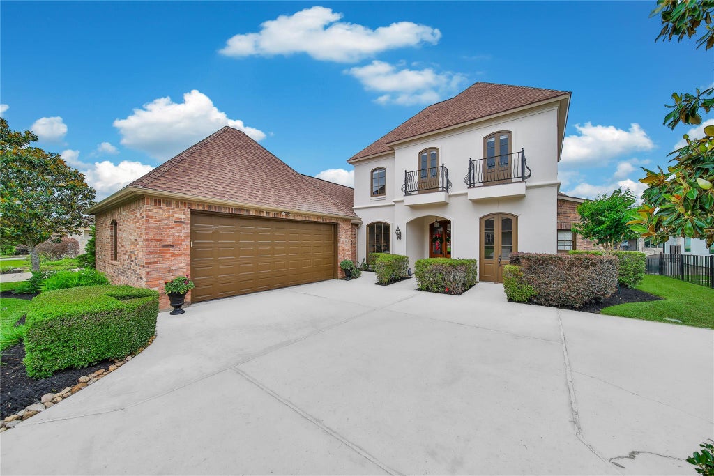 Photo of 12320 White Oak Point, Conroe, TX 77304 (MLS # 93525477)