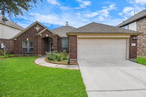 Photo of 5206 Laura Lee Lane, Pasadena, TX 77504 (MLS # 69814520)