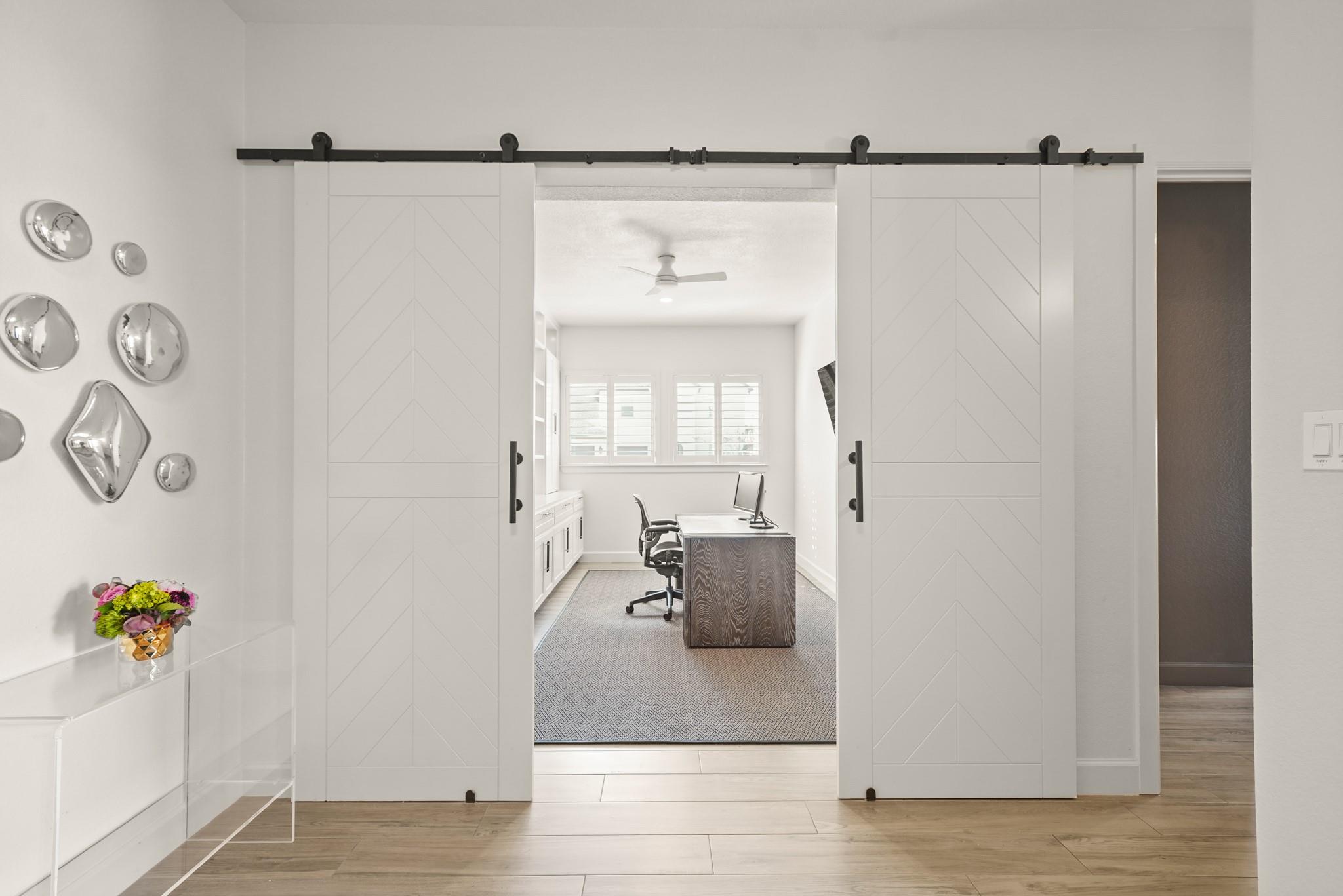 10602 Parkwood Court