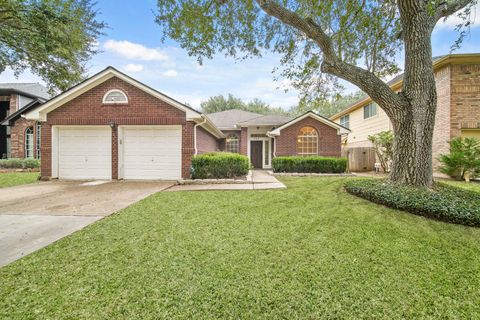 Photo of 127 Selkirk Drive, Sugar Land, TX 77479 (MLS # 66408196)