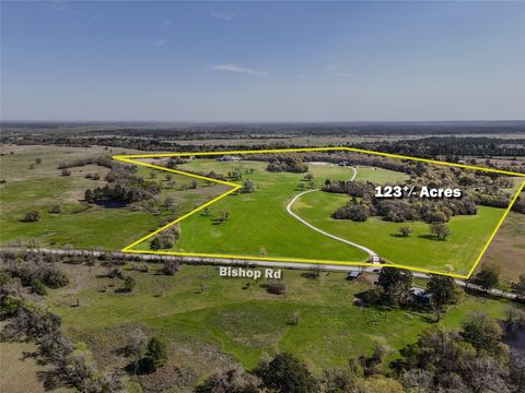 Photo of 460 Bishop Road, Huntsville, TX 77320 (MLS # 29501485)