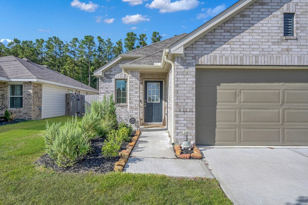 Photo of 22195 Birchfield Grove Lane, New Caney, TX 77357 (MLS # 43505312)