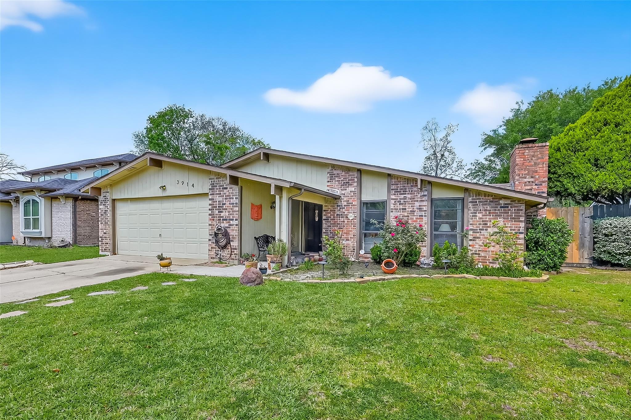 3914 Coltwood Drive