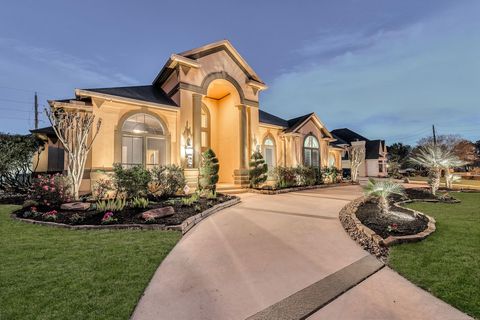 Photo of 15818 Conners Ace Drive, Spring, TX 77379 (MLS # 36079426)