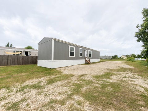 Photo of 282 Cr 5706, Cleveland, TX 77327 (MLS # 23744105)