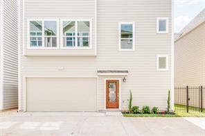 Photo of 728 Link Road, Houston, TX 77009 (MLS # 25668371)